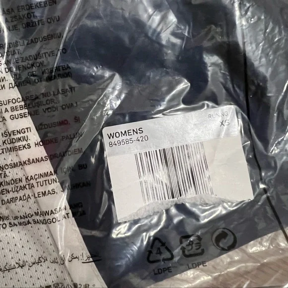 NWT Nike Navy Blue Dri-Fit Tempo Running Shorts Size XS - Picture 4 of 4